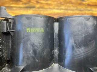 Подстаканник, ориг. номер 3C0858329A, Volkswagen Passat 2005-2010