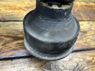 Подушка крепления двигателя, ориг. номер 8D0199379AC, Audi A4 1994-1999
