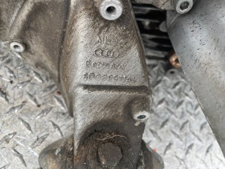 Кронштейн КПП, ориг. номер 8D0399114L, Audi A6 1997-2001