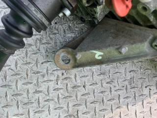 Кронштейн КПП, ориг. номер 8D0399113AS, Audi A6 2001-2005