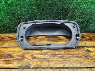 Воздухозаборник Opel Zafira 2003-2006