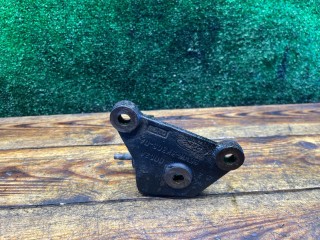 Кронштейн полуоси, ориг. номер 95VW3K305DA, Ford Galaxy 1995-2000