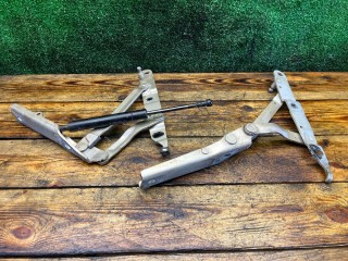 Петля крышки багажника Audi 80 1986-1992