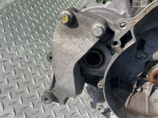Кронштейн КПП, ориг. номер 12785102, Saab 9-3 2002-2007