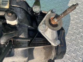 Кронштейн КПП, ориг. номер 9609925980, Citroen XM 1994-2000