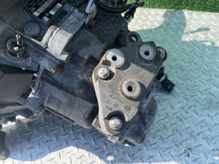 Кронштейн КПП, 24407005, Opel Zafira A