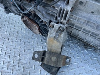 Кронштейн КПП, ориг. номер 8D0399113AB, Audi A4 1994-1999