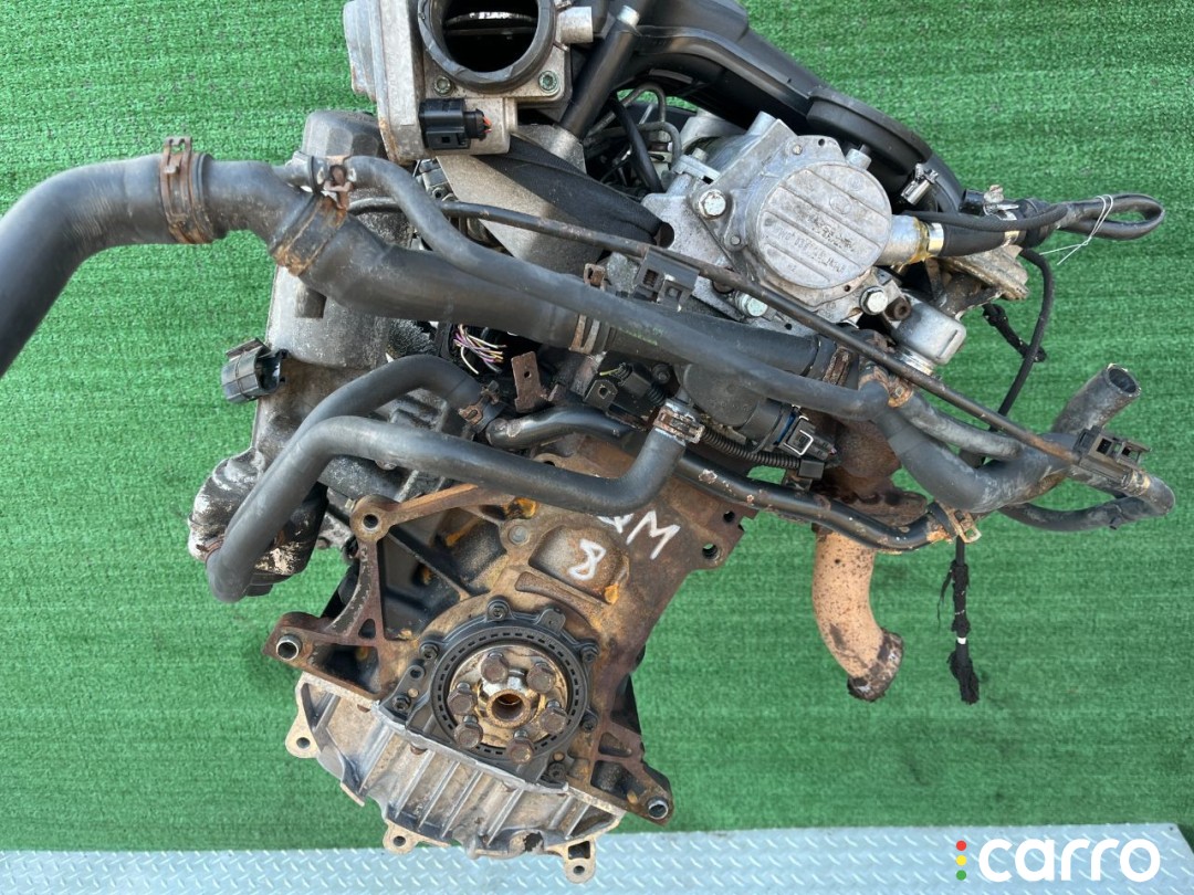 AQM Двигатель Volkswagen Golf 2001г. - фото №2