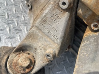 Кронштейн КПП, ориг. номер 8D0399114L, Volkswagen Passat 1996-2001