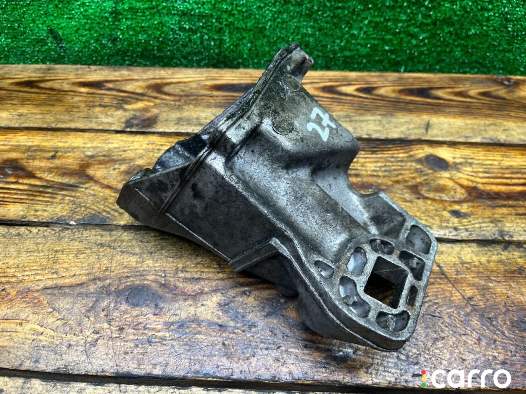 Кронштейн двигателя Audi 80 1986-1992, 1.9 л, дизель, 8A0199307B, фото 3