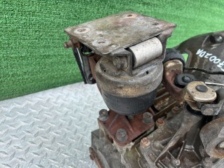Подушка крепления кпп Volkswagen Sharan 1995-2000