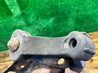 Кронштейн глушителя, ориг. номер 6Q0253147, 02572014D, Volkswagen Passat 2000-2005
