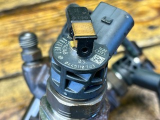 Форсунка, ориг. номер 0445110743, BMW X3 F25 2010-2014
