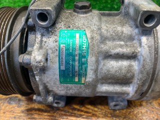 Компрессор кондиционера, ориг. номер SD7H15, 8200040681, 1216402234, Renault Megane 1999-2003