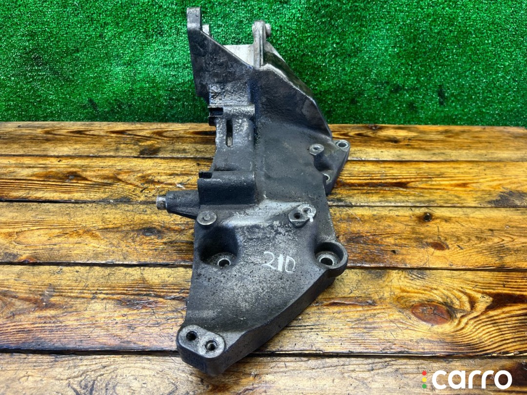 Кронштейн генератора Renault Megane 1999-2003, 1.9 л, дизель, 8200183234, фото 4