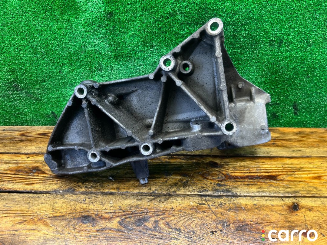 Кронштейн генератора Renault Megane 1999-2003, 1.9 л, дизель, 8200183234, фото 5