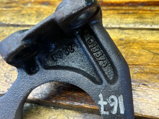 Кронштейн полуоси, ориг. номер 613675, Renault Megane 1999-2003