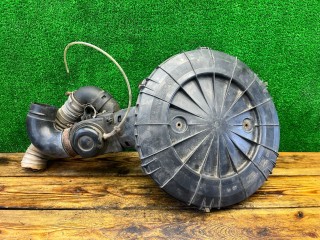 Корпус воздушного фильтра, ориг. номер 026129607, 321183G, Audi 80 1986-1992