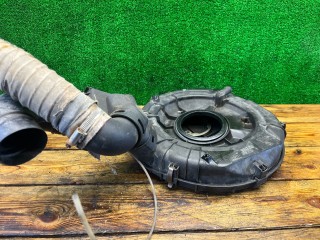 Корпус воздушного фильтра, ориг. номер 026129607, 321183G, Audi 80 1986-1992