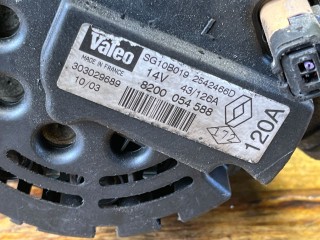 Генератор, ориг. номер 8200054588, SG10B019, 2542466D, 303029689, Renault Megane 1999-2003