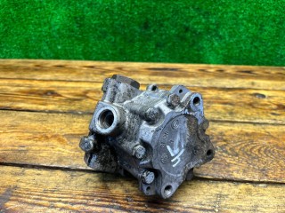 Насос гидроусилителя руля, ориг. номер 4B0145155R, Audi A4 1994-1999