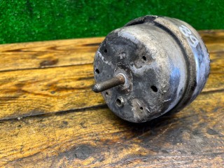 Подушка крепления двигателя, ориг. номер 4B0199379E, Audi A6 1997-2001