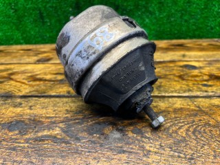 Подушка крепления двигателя, ориг. номер 4B0199379E, Audi A6 1997-2001