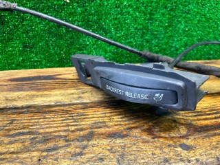 Ручка регулировки спинки сиденья, ориг. номер 4230006, Volvo S80 1998-2003