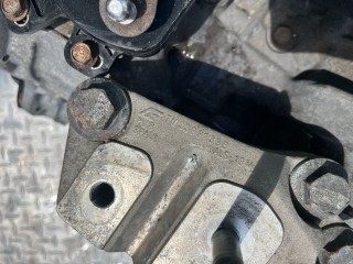 Кронштейн КПП, ориг. номер 7M33991338, Volkswagen Sharan 2003-2010
