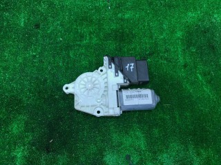 Моторчик стеклоподъемника задний левый, ориг. номер 1K0959703E, Volkswagen Touran 2003-2006