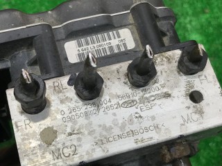Блок ABS, ориг. номер 0265950980, 0265238004, 5891011200, Hyundai i20 2008-2012
