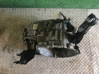 КПП механическая (МКПП), ориг. номер 1023825, T161361, Volvo V40 2002-2004