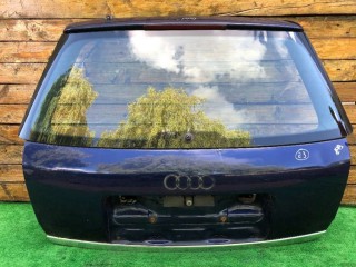 молдинг крышки багажника Audi A6 1997-2001, универсал