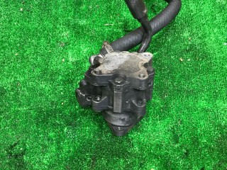 Насос гидроусилителя руля, ориг. номер 8D0145155, Volkswagen Passat 1996-2001