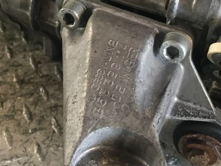 Кронштейн КПП, ориг. номер 853399114, Volkswagen Passat 1996-2001