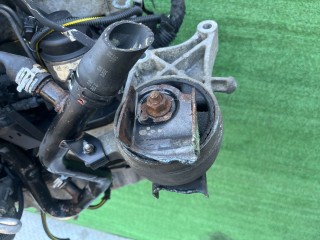 Подушка крепления двигателя, ориг. номер 21031120, Opel Zafira 1999-2003