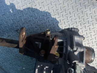 Кронштейн КПП, ориг. номер 4Y16, Mazda 6 2002-2005