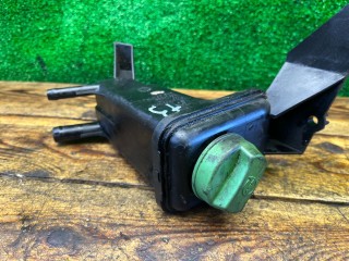 Бачок гидроусилителя, ориг. номер 3B0422371, Volkswagen Passat 2000-2005