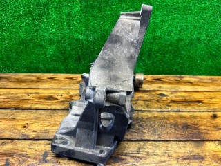 Кронштейн генератора, ориг. номер 770011357, 20072311, Renault Scenic 1999-2003