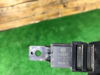 Усилитель антенны, ориг. номер 4D0907277, Volkswagen Touareg 2002-2007