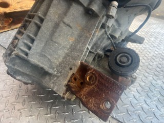 Кронштейн КПП, ориг. номер 7M0399135B, Ford Galaxy 1995-2000