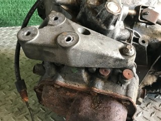 Кронштейн КПП, ориг. номер 90575142, Opel Astra 1998-2009