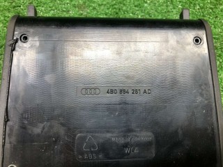 Накладка декоративная центральной консоли, ориг. номер 4B0864261AD, Audi A6 1997-2001