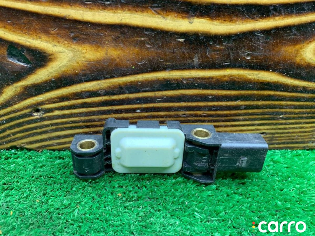 4B0959643E Датчик удара Volkswagen Touareg 2005г. - фото №2