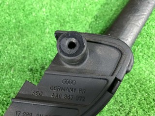 Ручка внутренняя задняя правая, ориг. номер 4A0867372, Audi A6 1994-1997