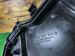 Крышка блока предохранителей, ориг. номер 7L0937576B, Volkswagen Touareg 2002-2007