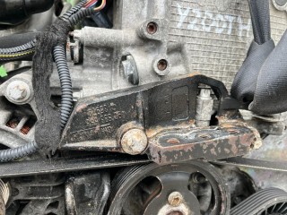 Кронштейн двигателя Opel Zafira 1999-2003, 90538558