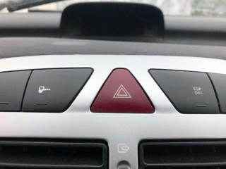 Кнопка аварийной сигнализации, Peugeot 307 2001-2005