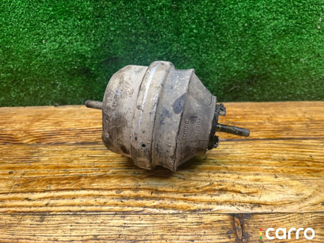 Подушка крепления двигателя Audi A4 1994-1999, 1.9 л, дизель, 8D0199382K, фото 1