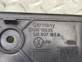 Кронштейн крепления бампера заднего, ориг. номер 1J0807183A, Volkswagen Golf 1997-2006